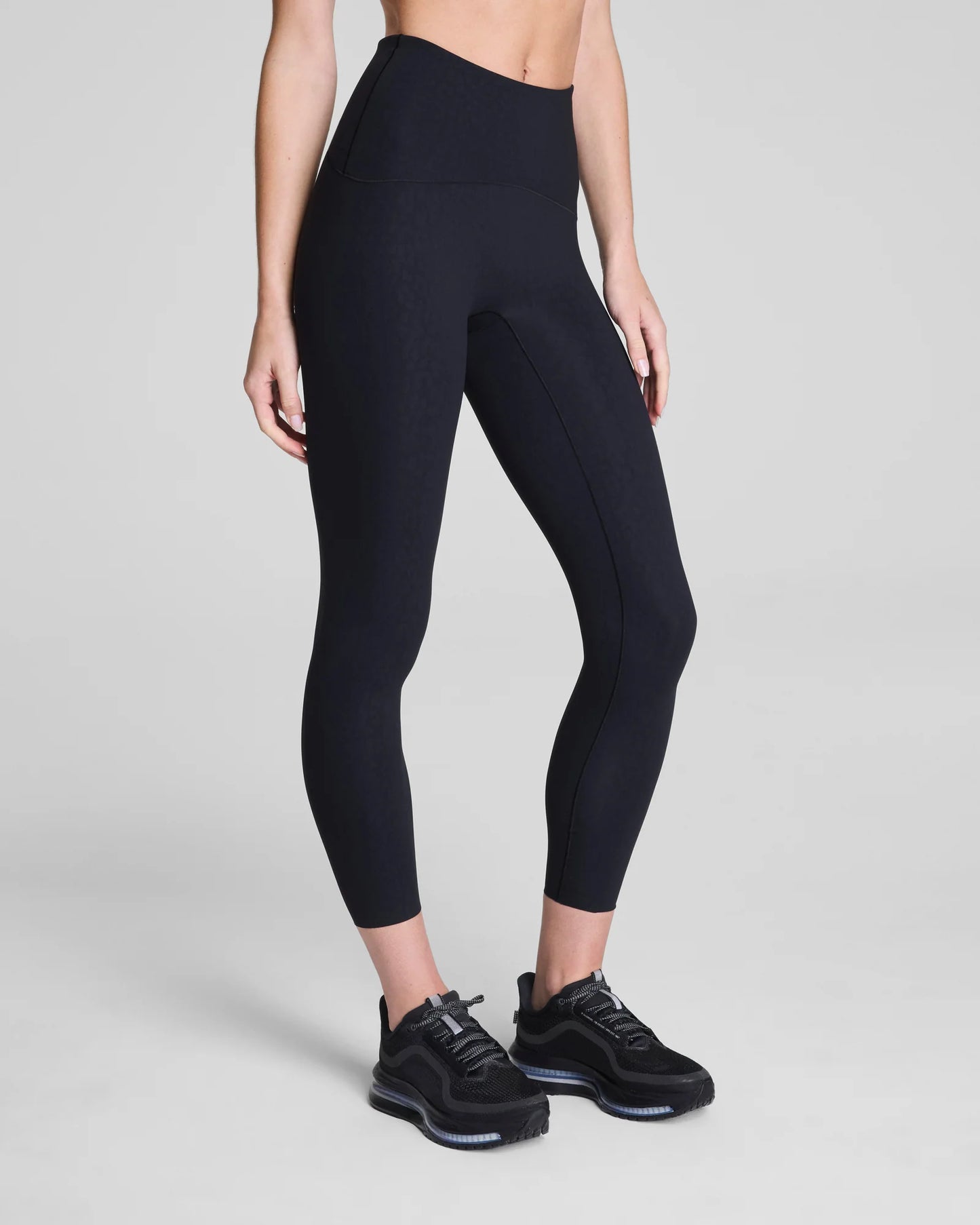 Spanx Booty Boost Embossed Leopard Print 7/8 Legging - Very Black