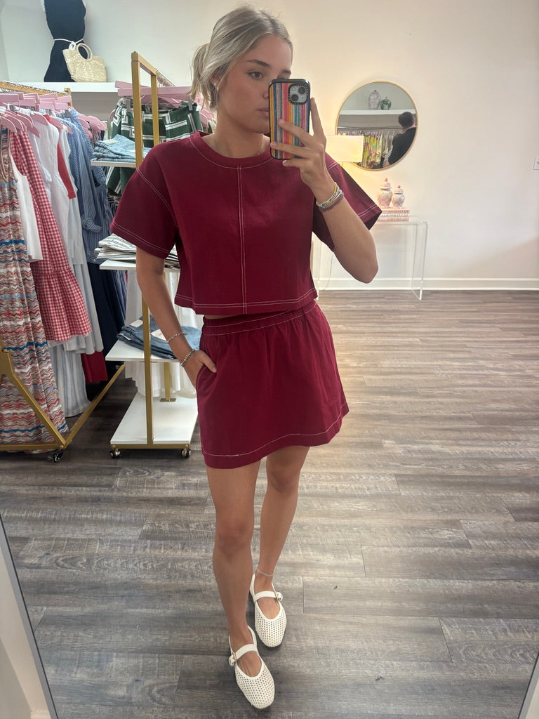 Boxy Cropped Contrast Stitch Detail Top - Maroon