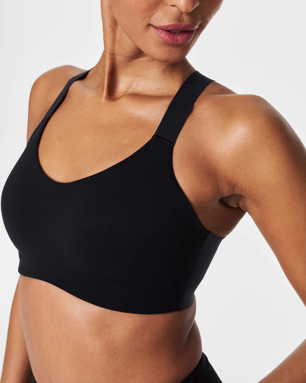 Spanx FlexFeel Medium Impact Sports Bra - Very Black