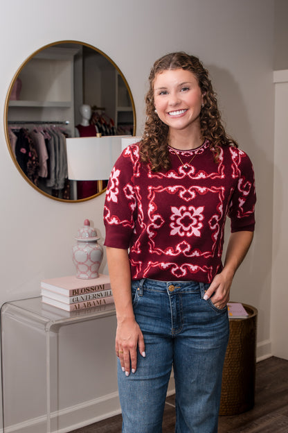 Short Sleeve Pattern Sweater Top - Burgundy