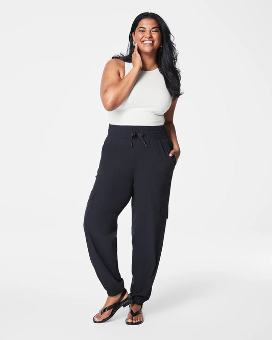 Spanx On the Move Cargo Jogger Pant - Very Black