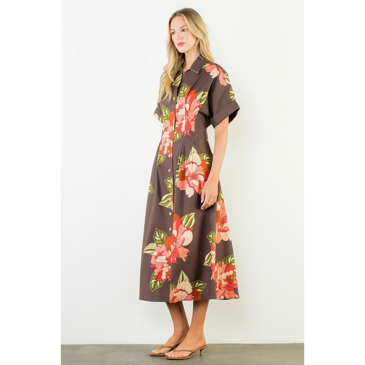 Long Flower Dress with Cuff Sleeves - Brown