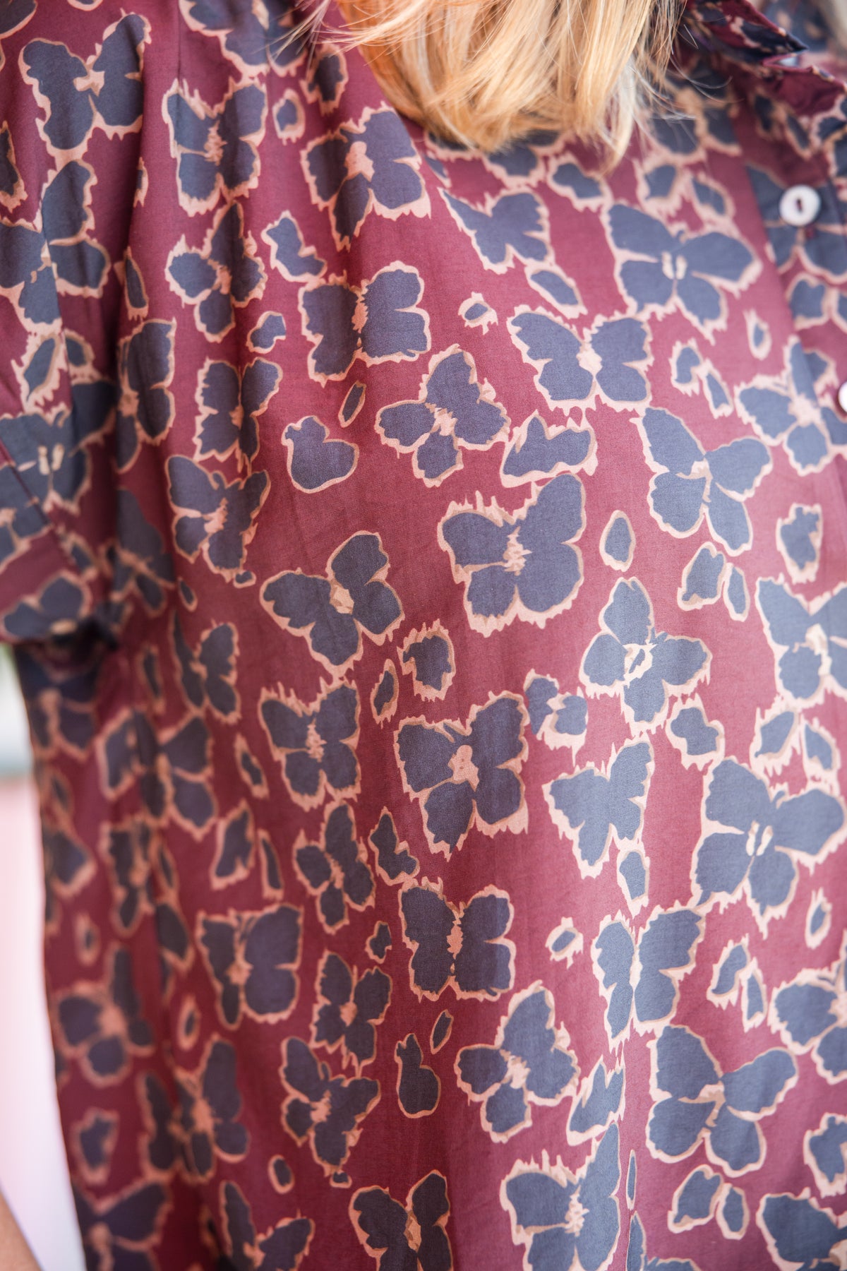 Floral Print Short Sleeve Ruffle Neck Top - Wine