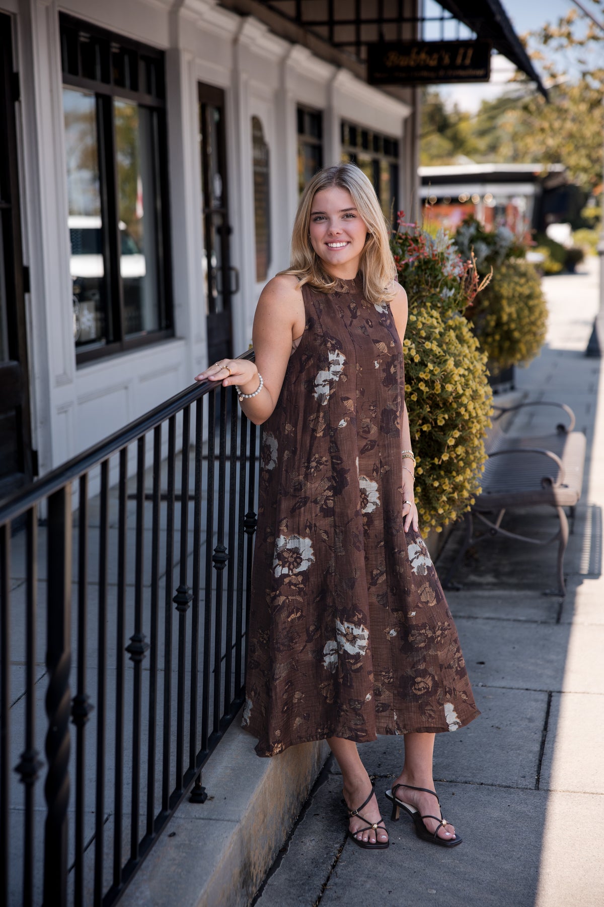 Tie Back Sleeveless Floral Maxi Dress - Brown