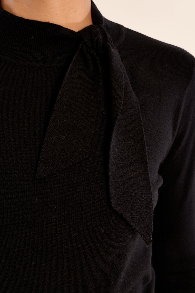Bow Detail Knit Sweater - Black