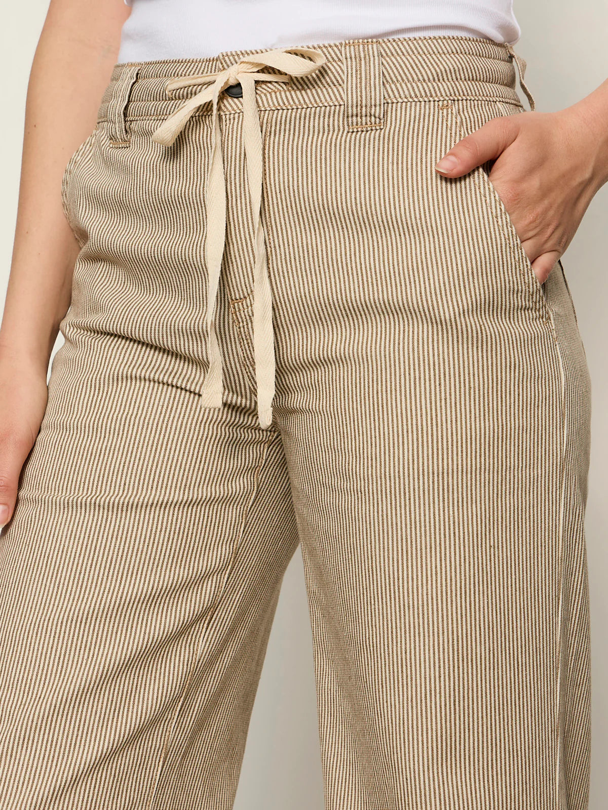 Lily Stripe Cropped Pant - Lido Stripe