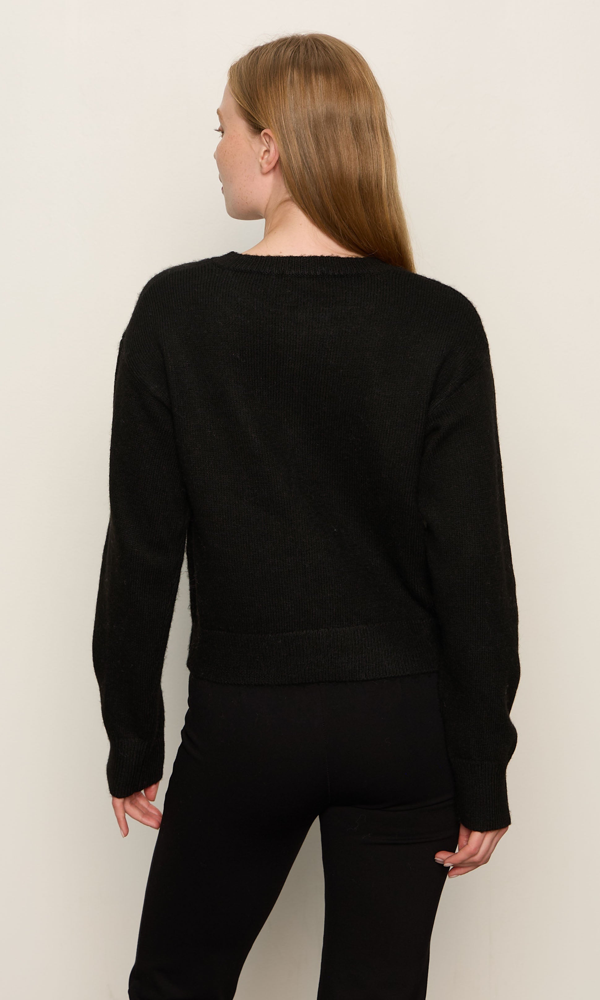 MUST-HAVE CARDI