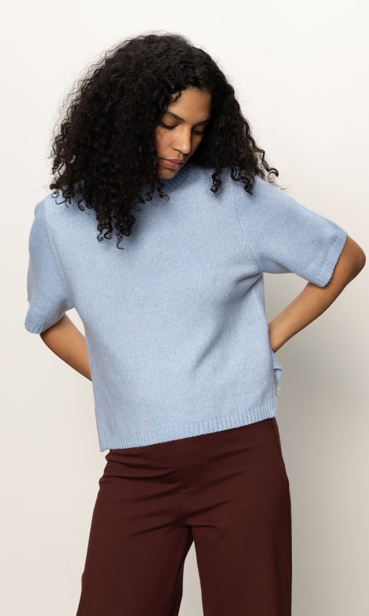 PERFECT SWEATER TEE