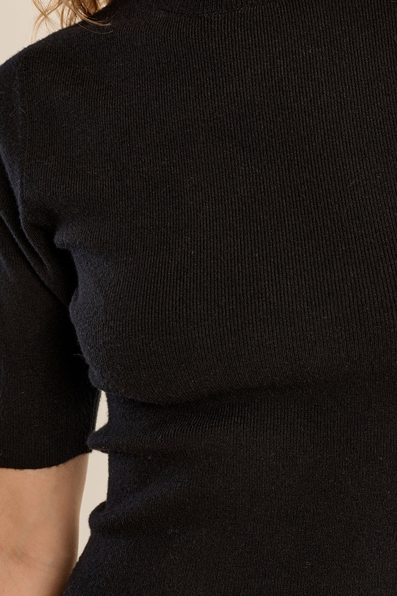 Turtleneck Short Sleeve Sweater - Black