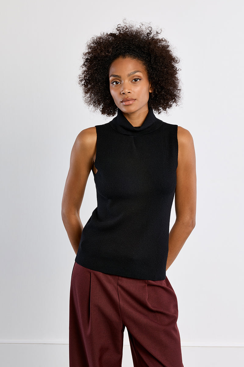 Sleeveless Turtleneck Sweater - Black