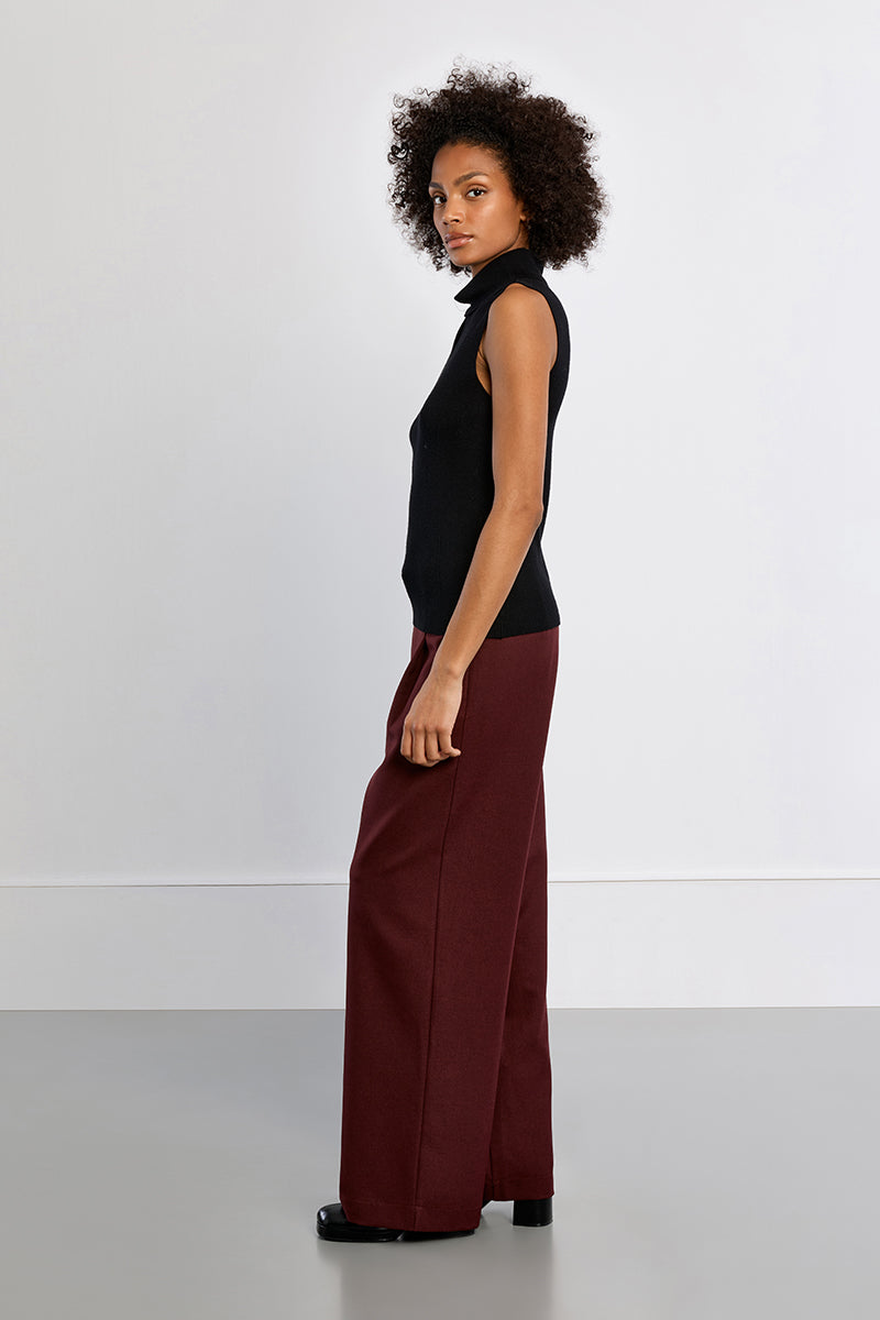 Sleeveless Turtleneck Sweater - Black
