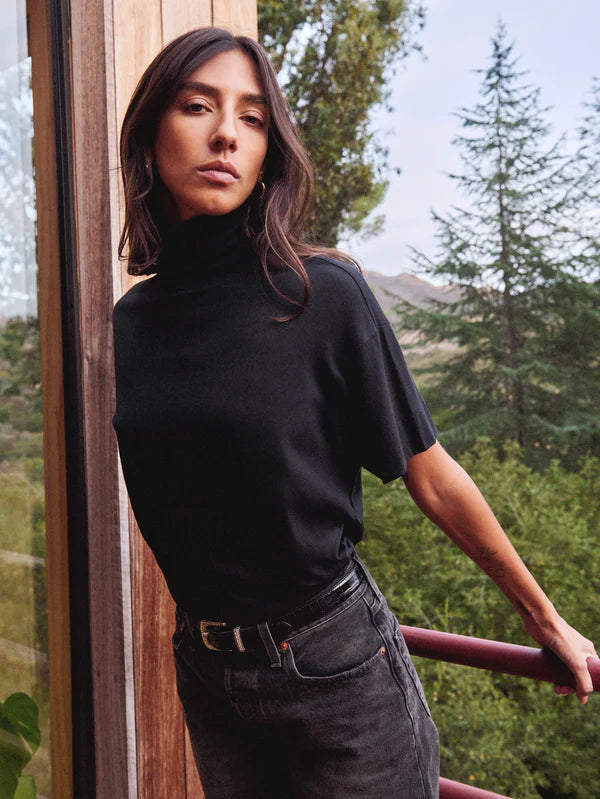 Fable Turtleneck Tee - Jet Black