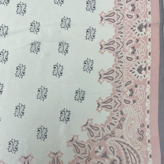 Elegant Paisley Pattern Scarf - Light Gray