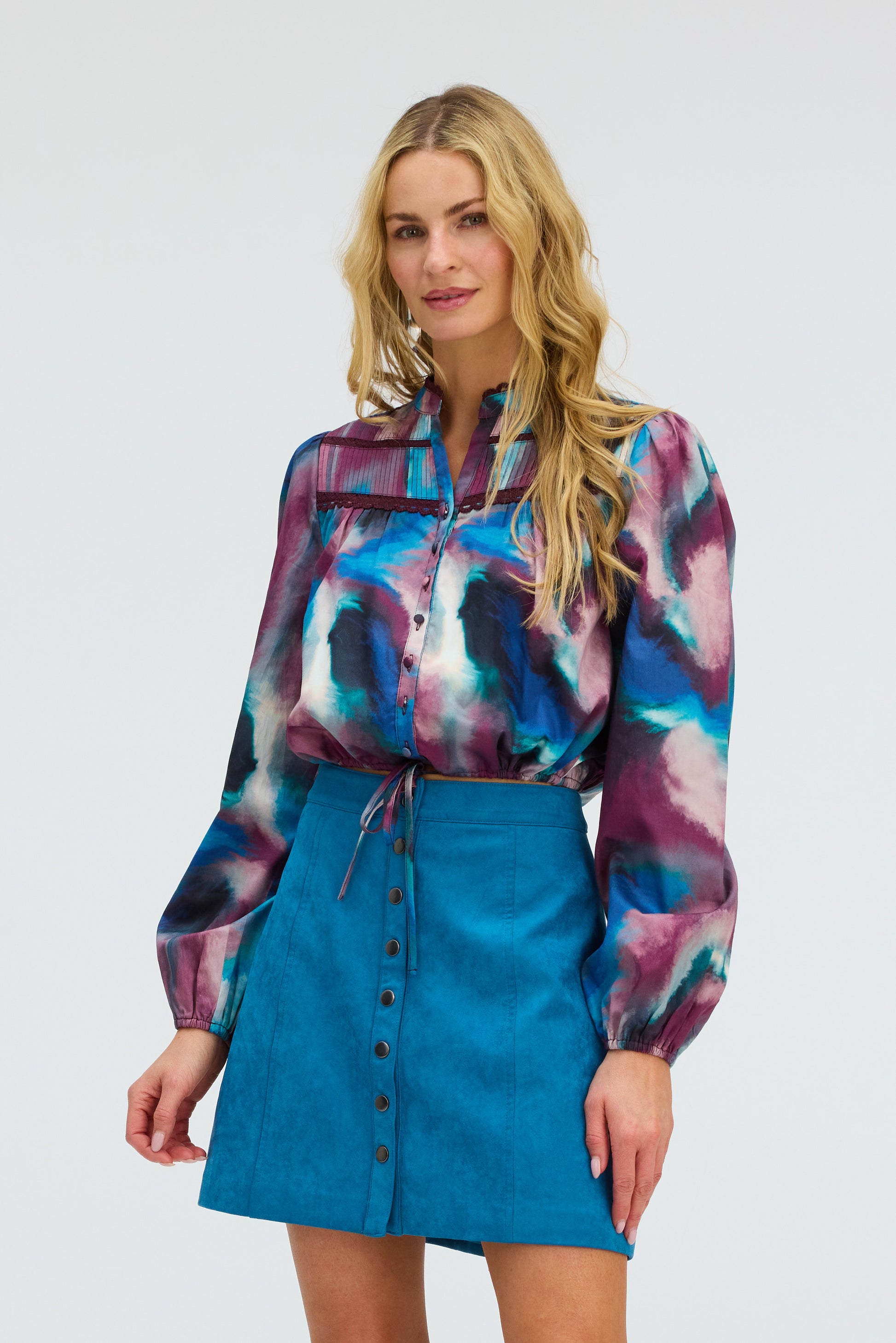 NAVY BLOUSE