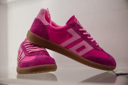 Back 70 Ghost C26 Sneaker - Fuxia