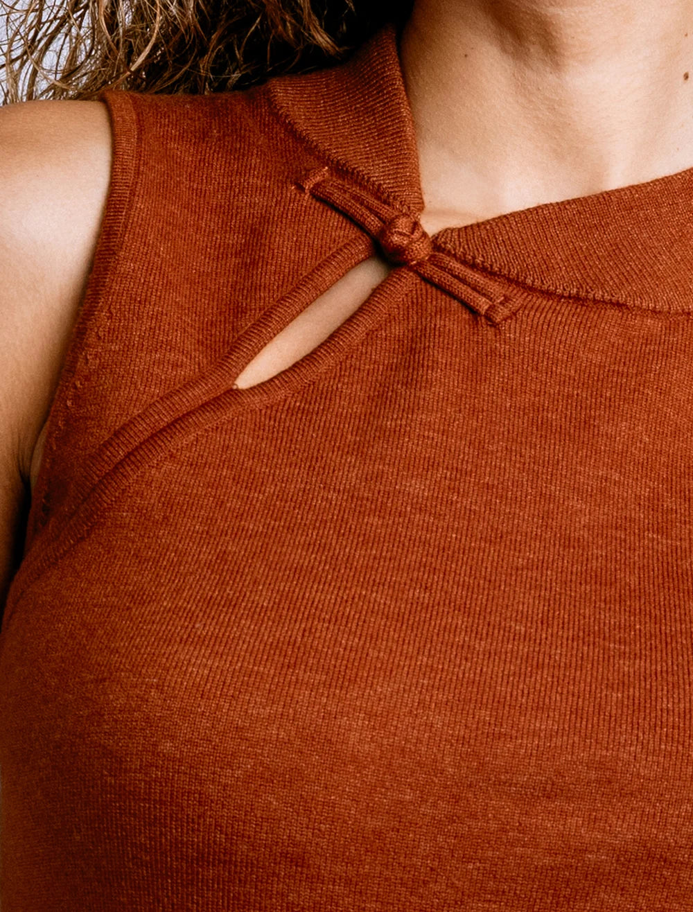 Yang Top - Amber Brown