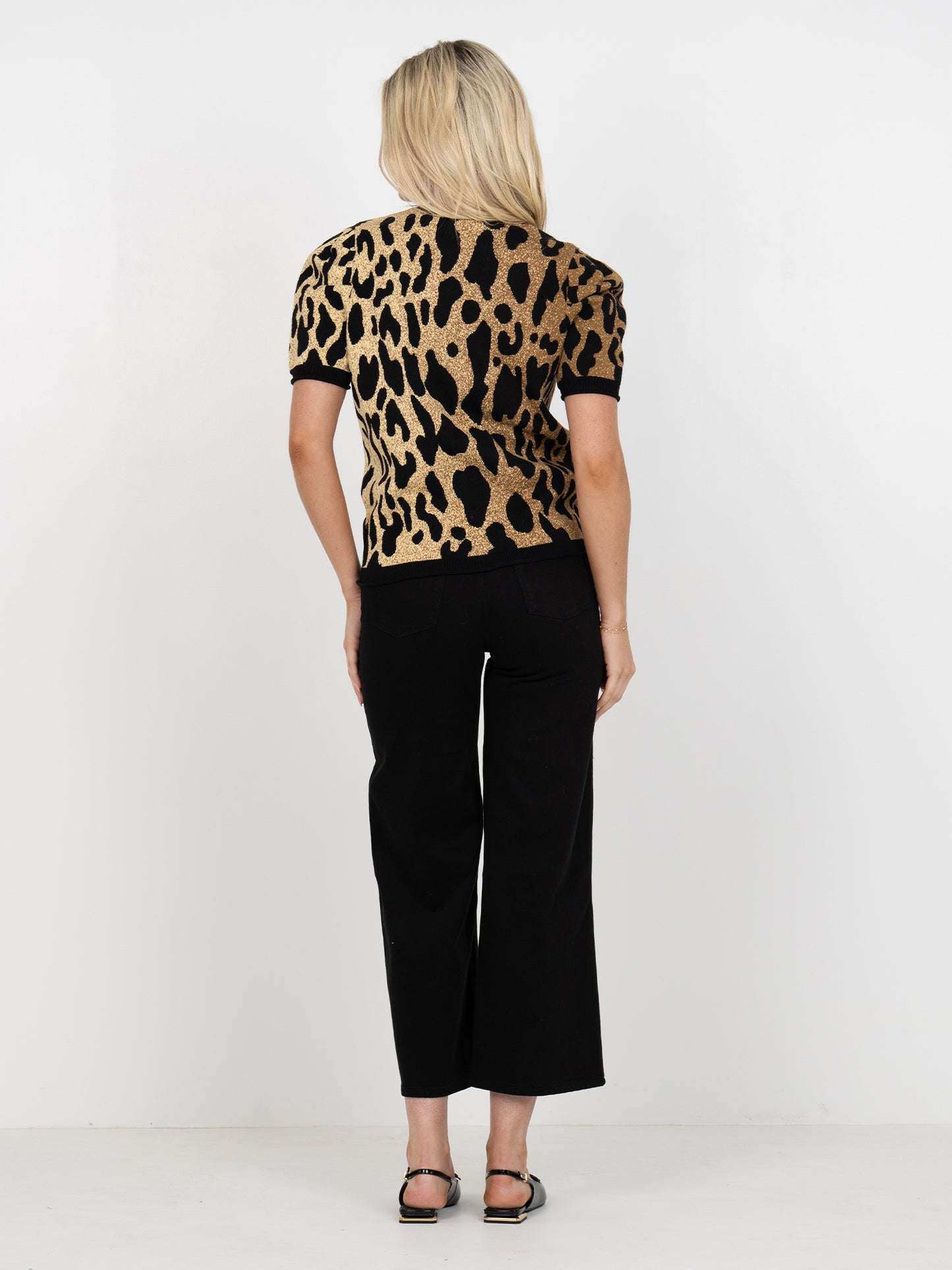 Crewneck Knit Sweater Top - Lady Leopard