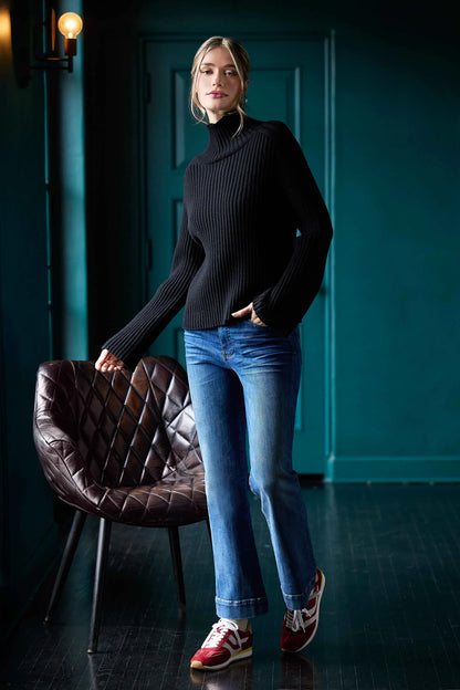 Hera Sweater - Black