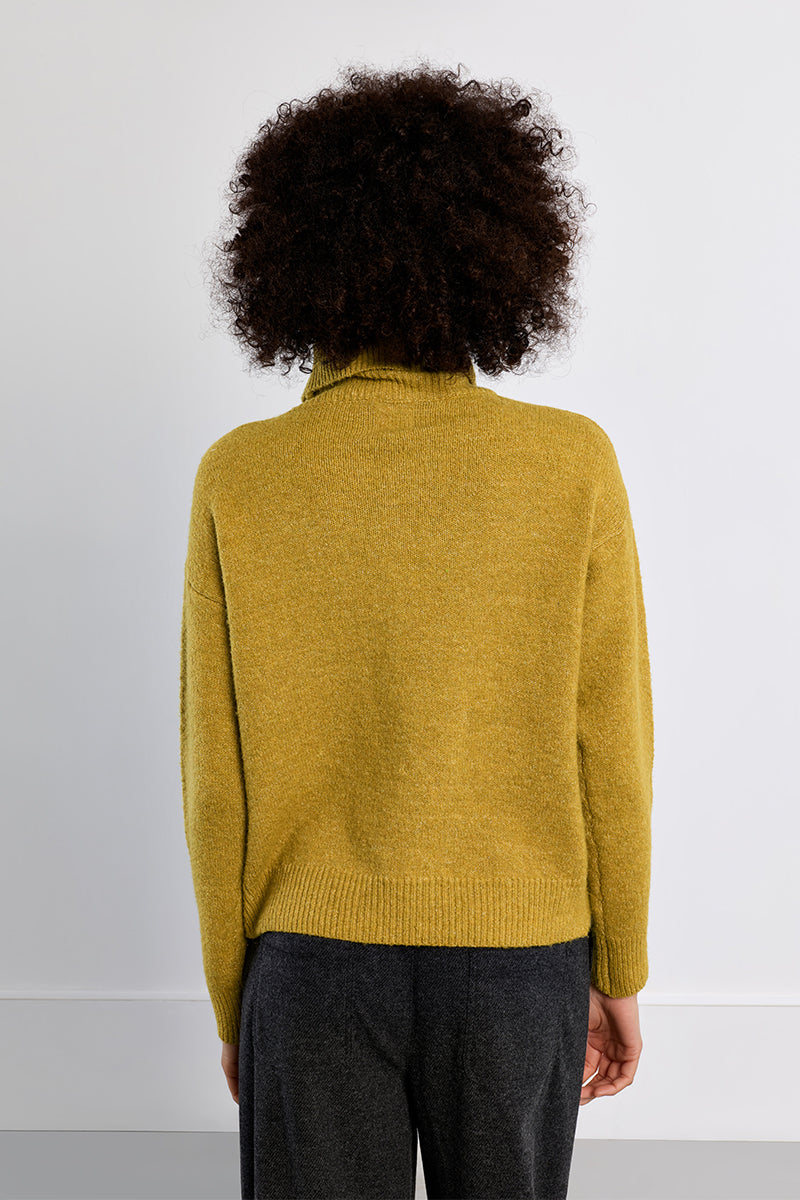 Plain Turtleneck Sweater - Lime Green