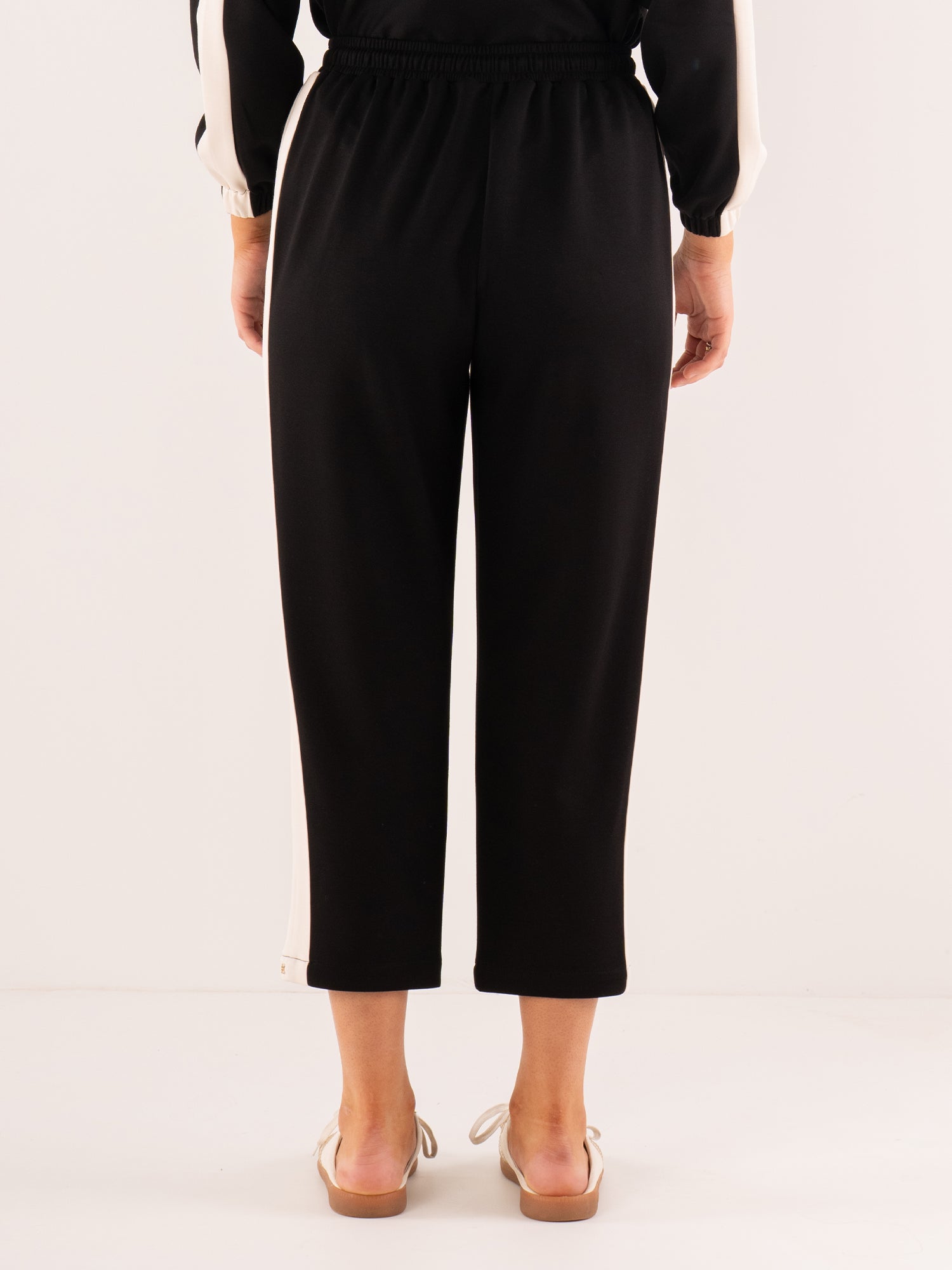 Joy Jogger - Midnight Vanilla