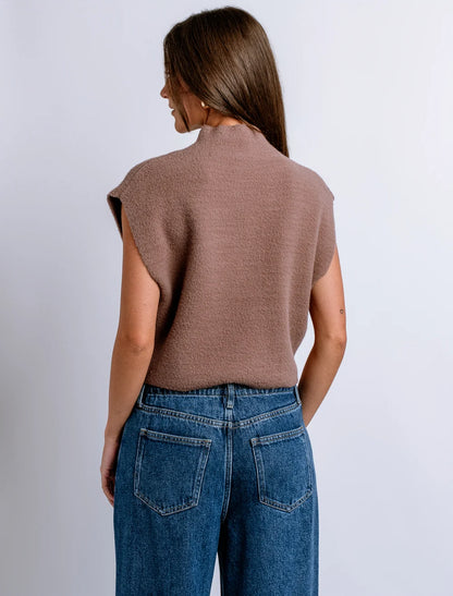 Tetra Solid Top - Mocha Mousse