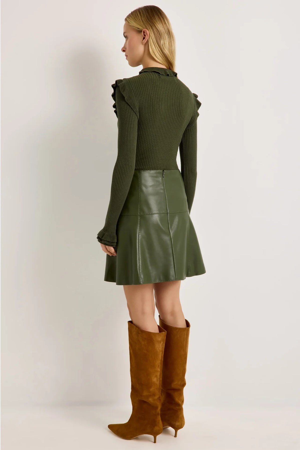 Tinley Turtleneck Sweater - Juniper Green