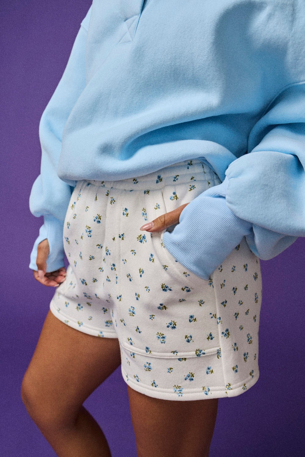 Cora Floral Shorts - Ivory/Blue