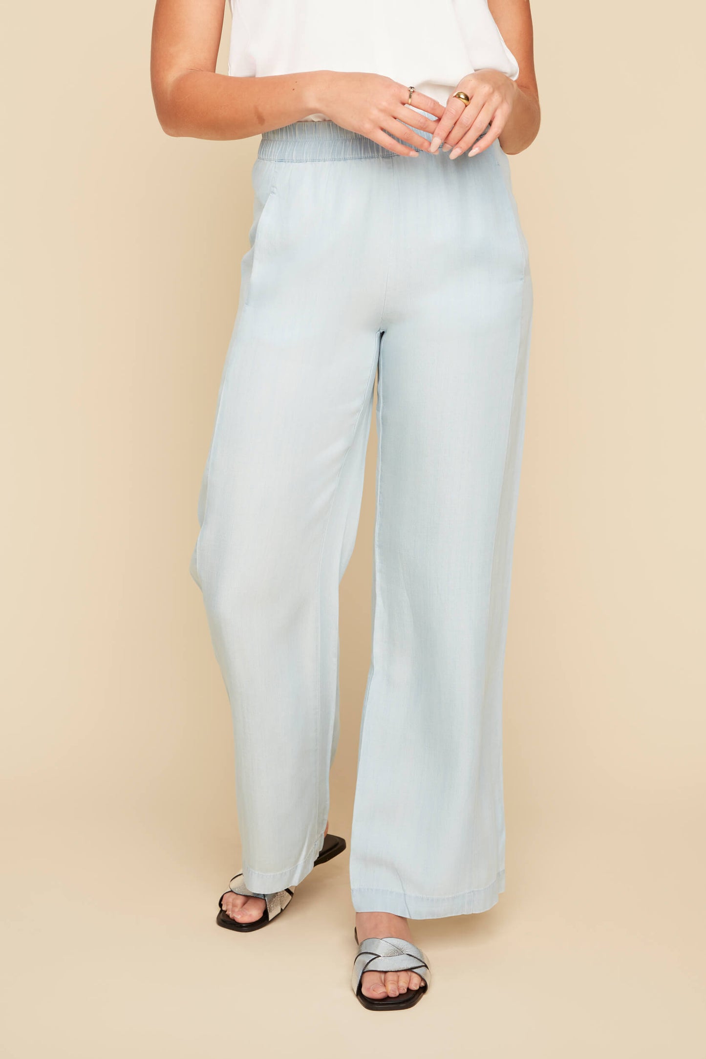 Soft Tencel Pull On Wide Leg Pant - Chambray