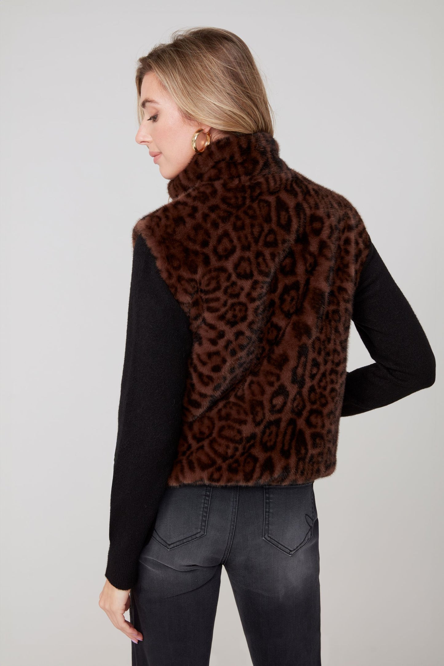 Leopard Vegan Fur Vest - Chestnut