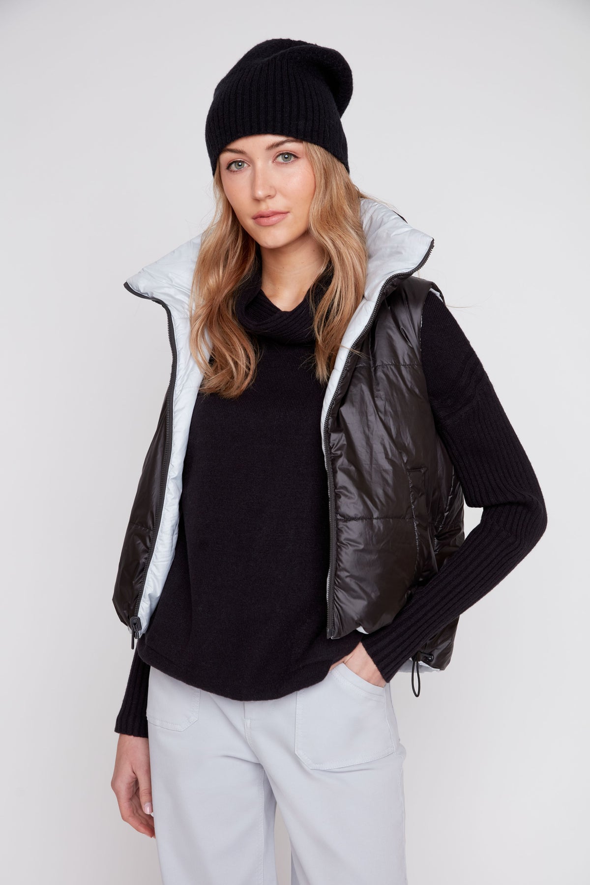 Luxe Quilted Reversible Cropped Vest - Platinum