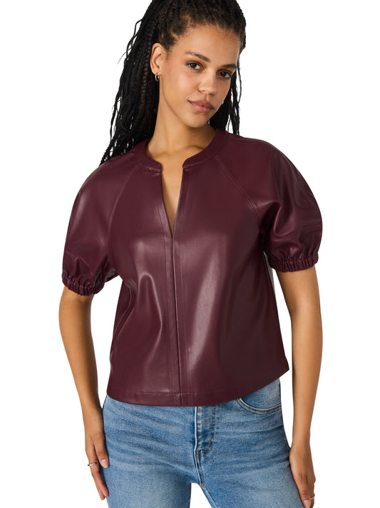 Roxanne Top - Wine