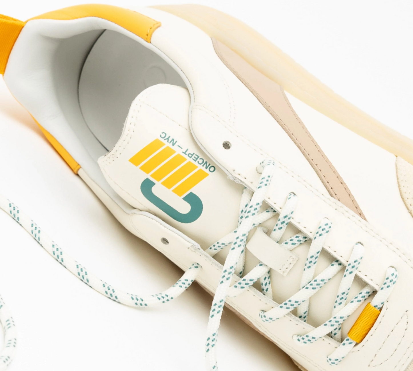 Oncept Panama Sneaker - Vanilla