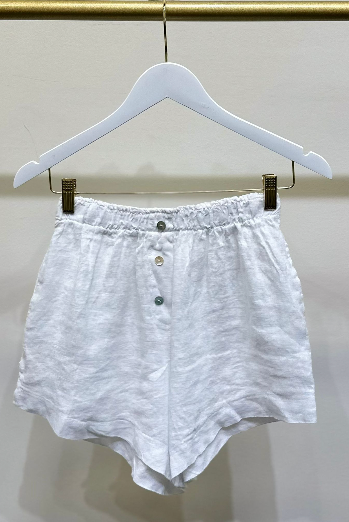 3 Button Elastic Waist Shorts with Pockets - White