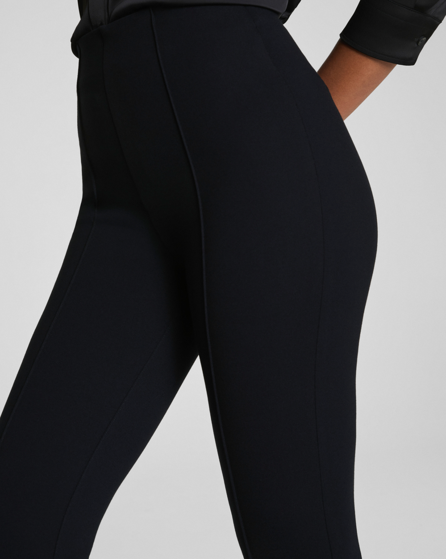 Spanx Ponte Ankle Slim Pant - Classic Black