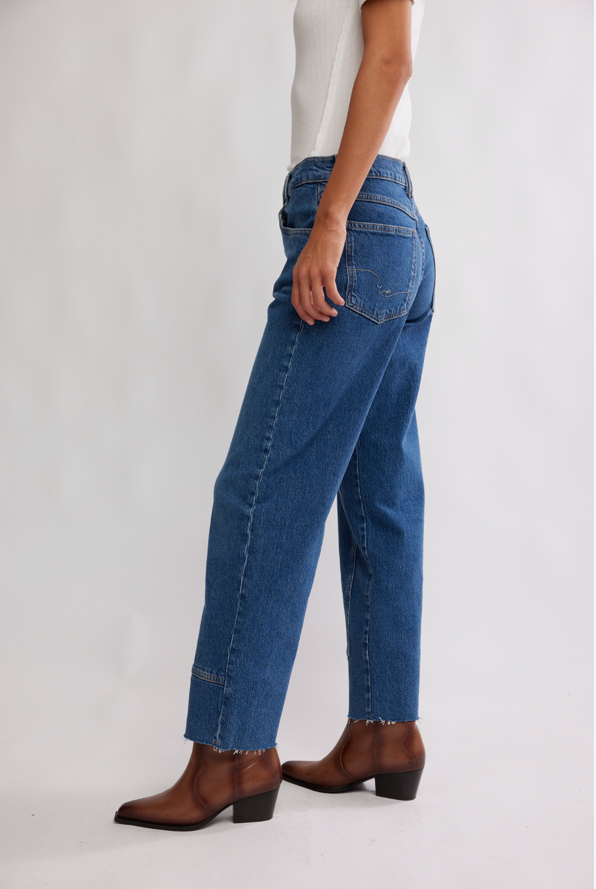 Free People Risk Taker Mid-Rise Straight Jean - Be Bold