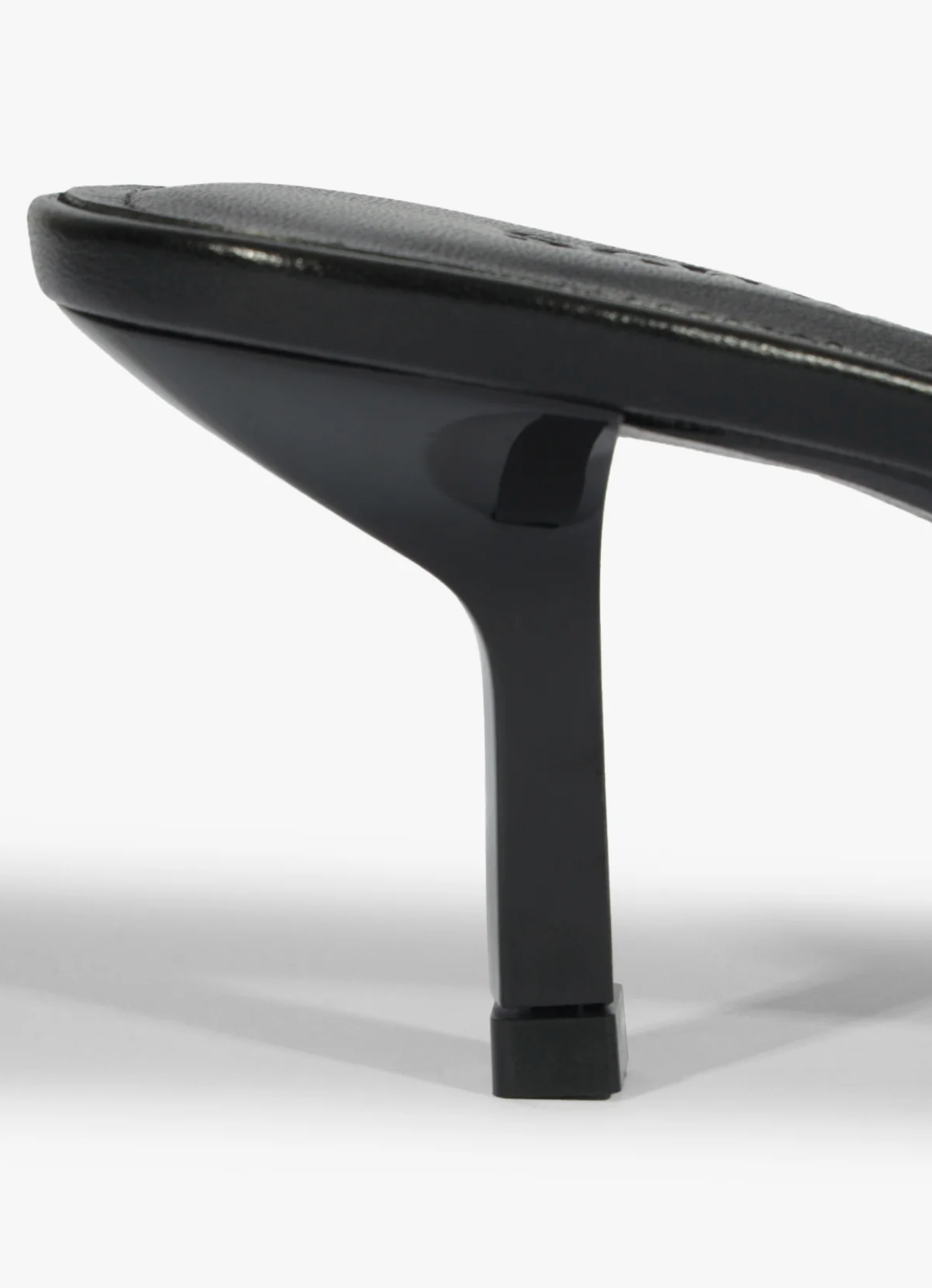 Judith Mid Heel Sandal - Black