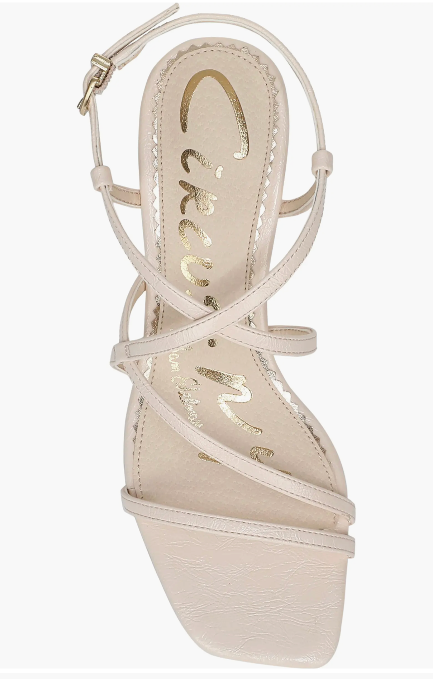 Sam Edelman Jasmine Strappy Sandal - Vanilla Bean