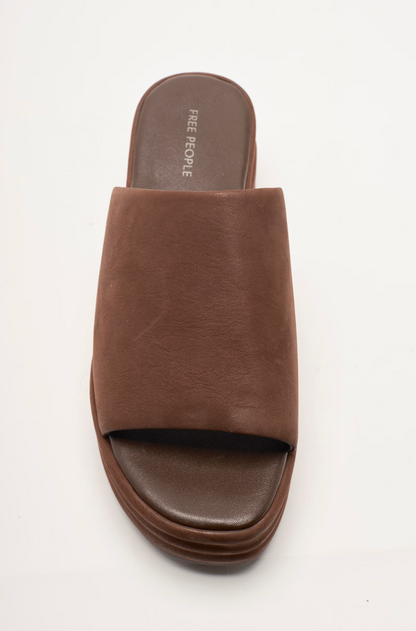 Free People Harbor Flatform Sandal - Oak