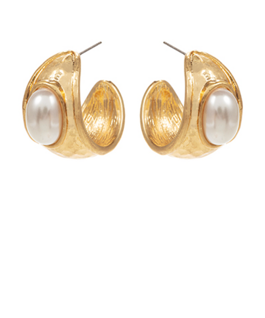 Pearl Accent Ring Shaped Hoop Earrings - Vintage Gold