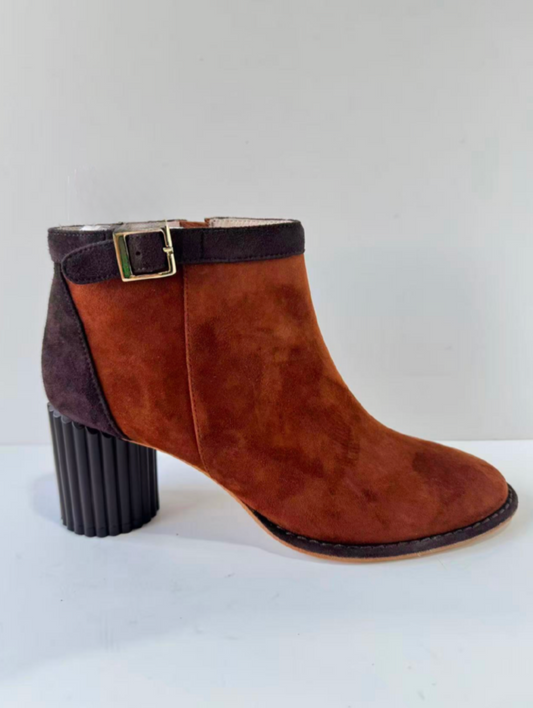 Tulia Heeled Ankle Boot - Chocolate/Cognac