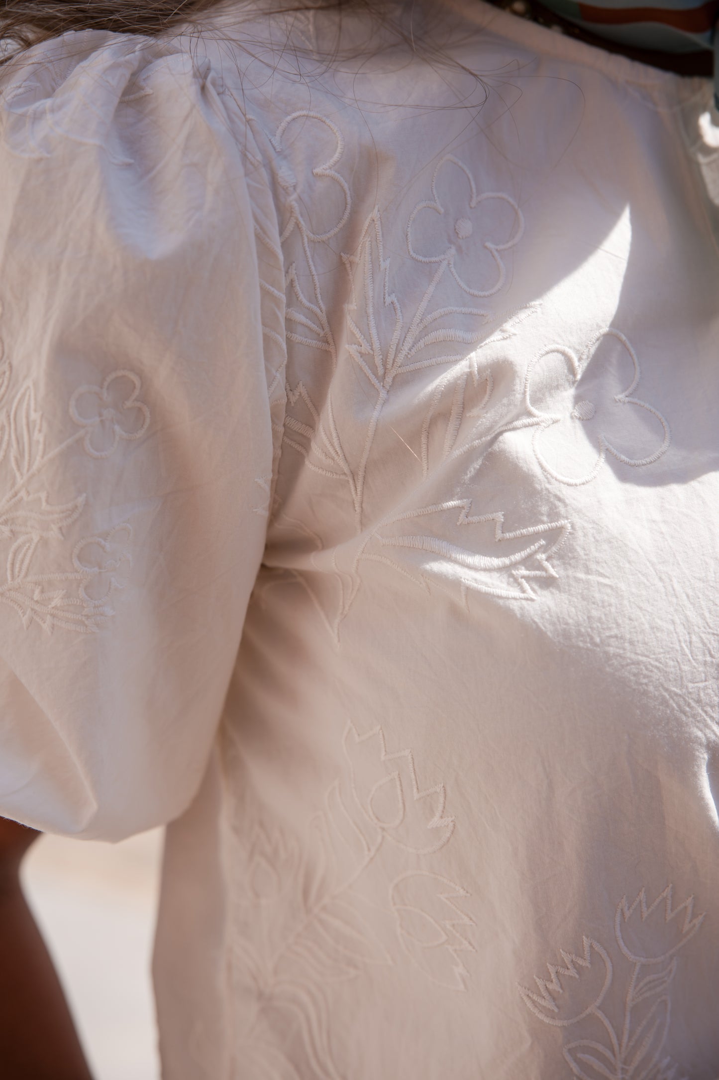 Viva Popover Top - Cool White