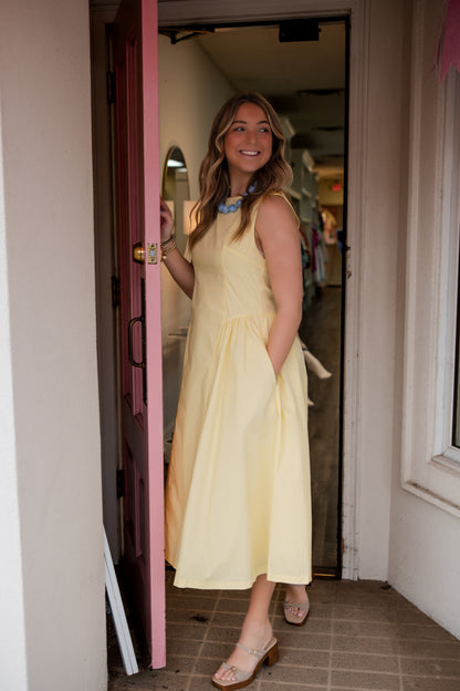 Sleeveless Gathered Waist Midi Dress - Yellow
