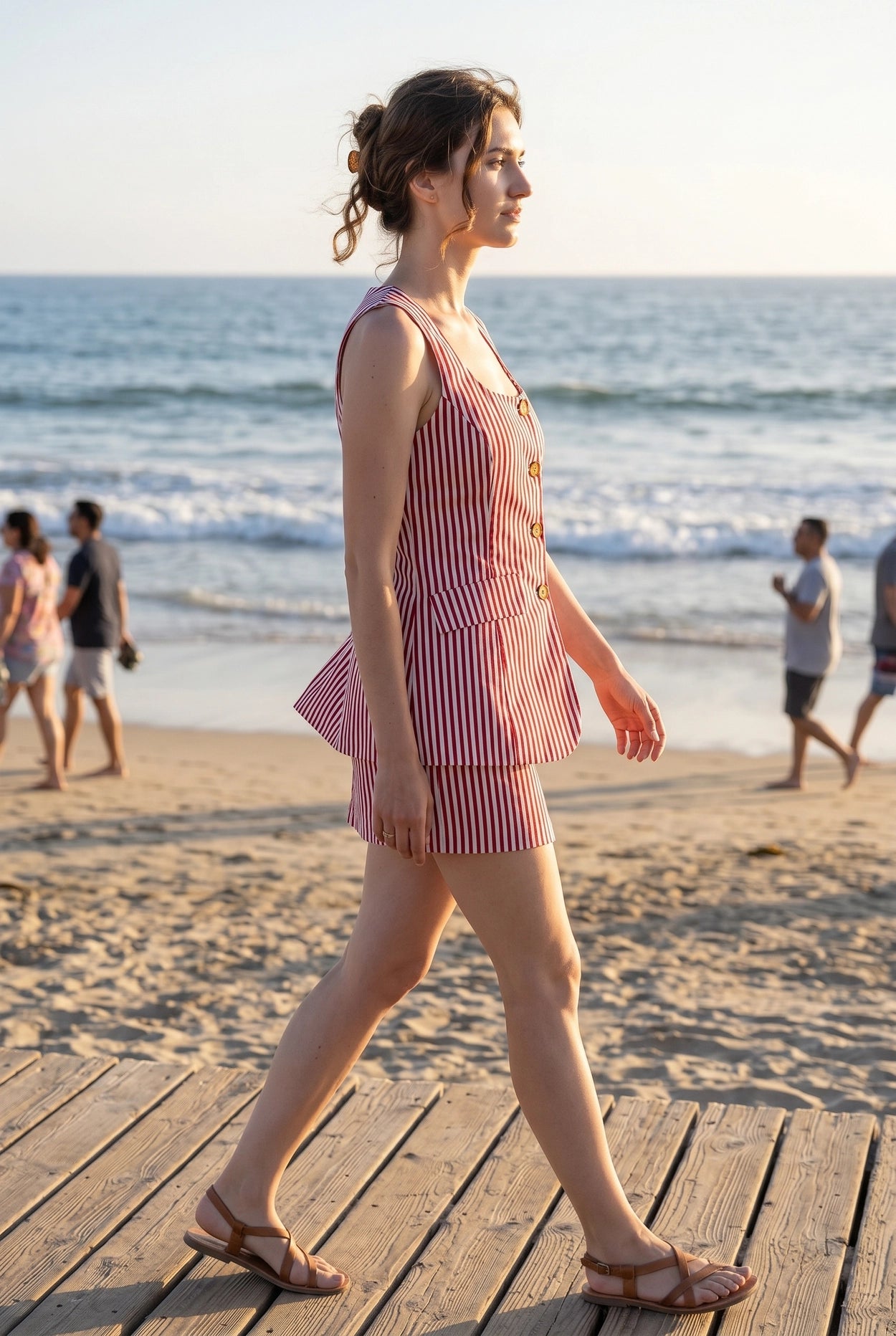 Round Neckline Sleeveless Romper - Red/White