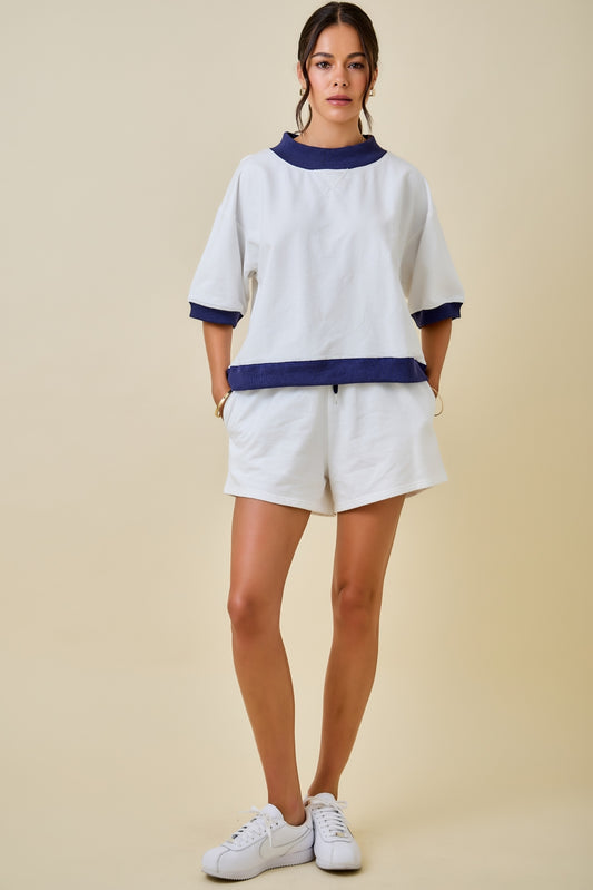 Mockneck Colorblock Short Sleeve Sweatshirt - Off White/Navy