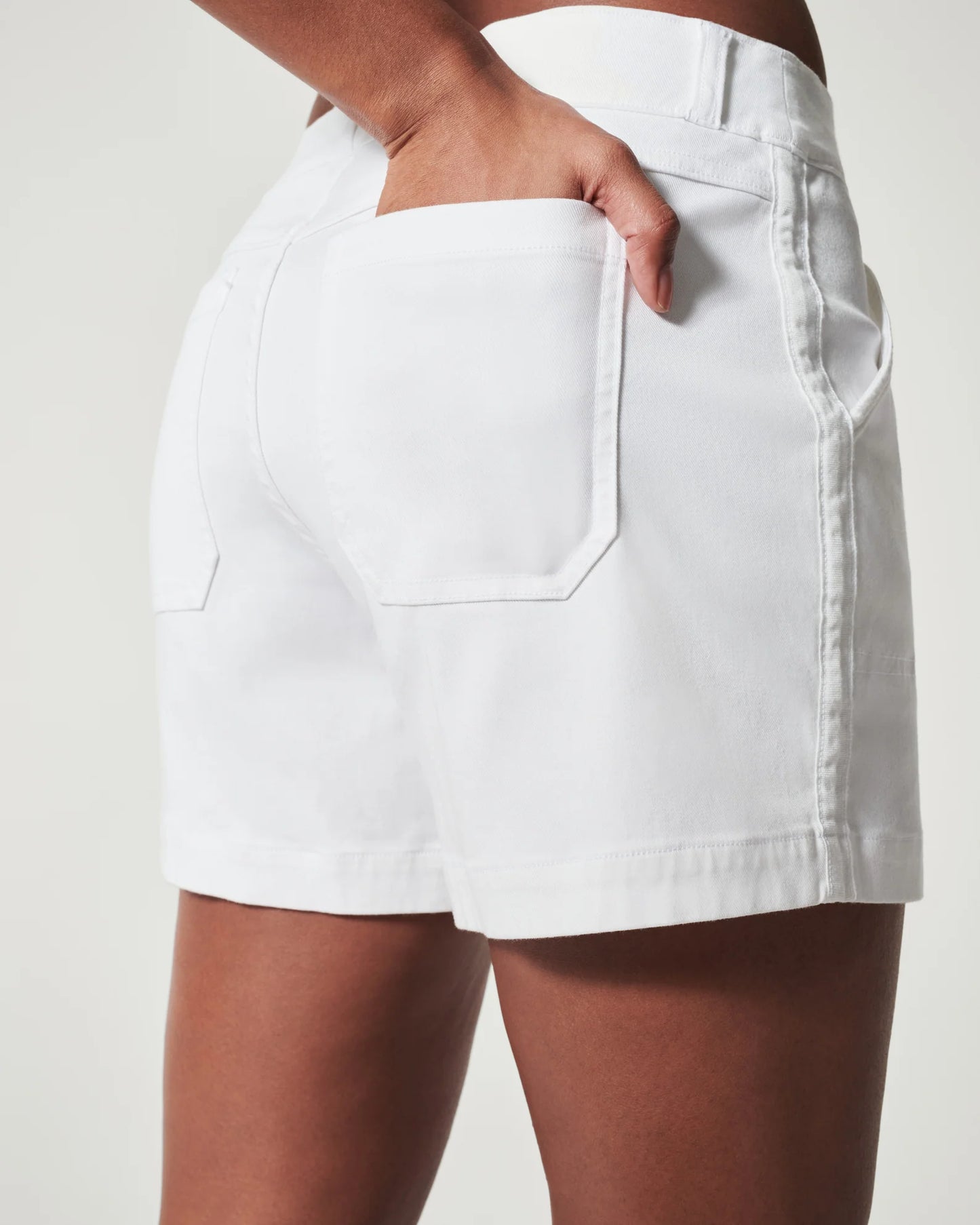 Spanx Stretch Twill Shorts 4" - Bright White