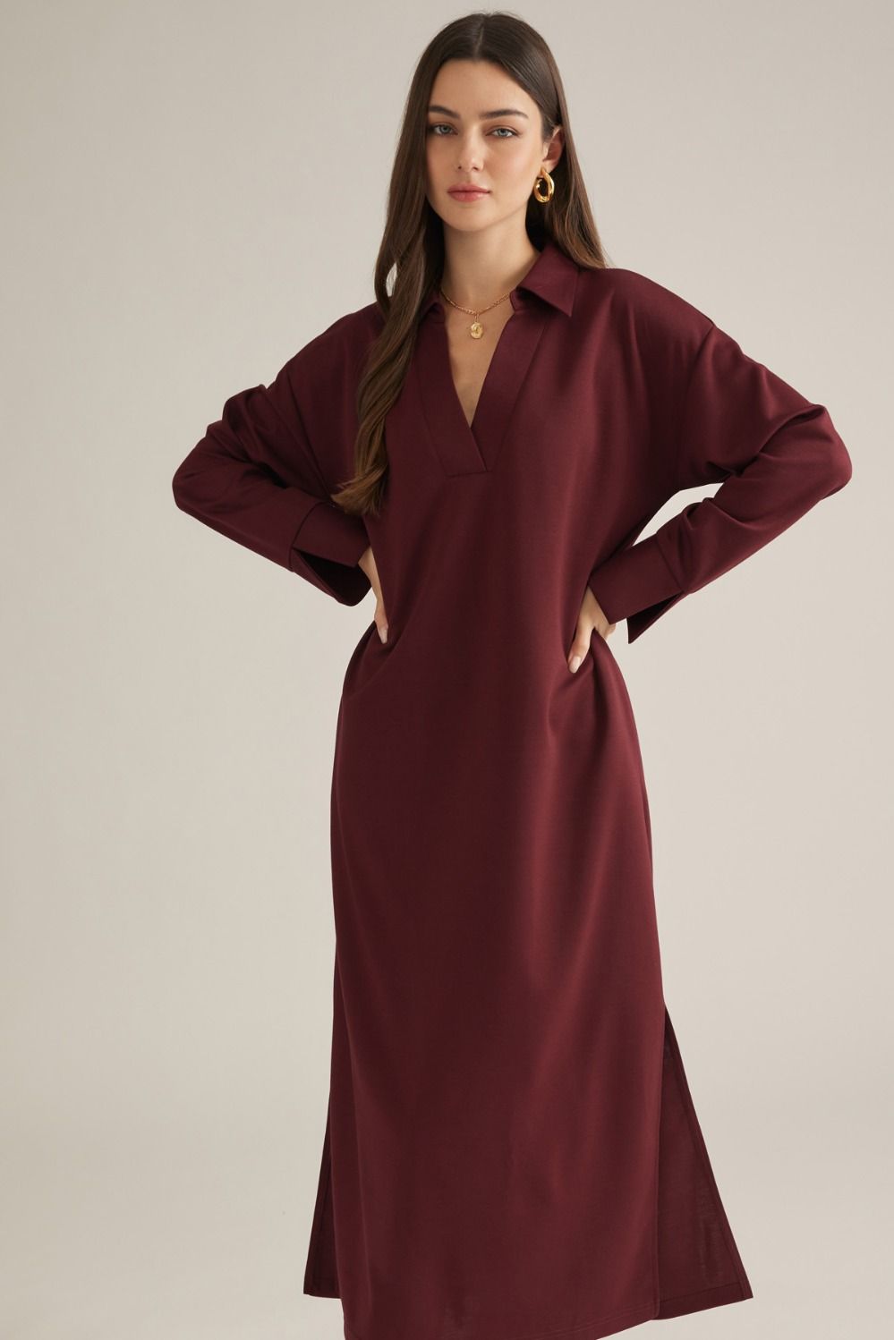 Collared Split Neckline Solid Dress - Wine