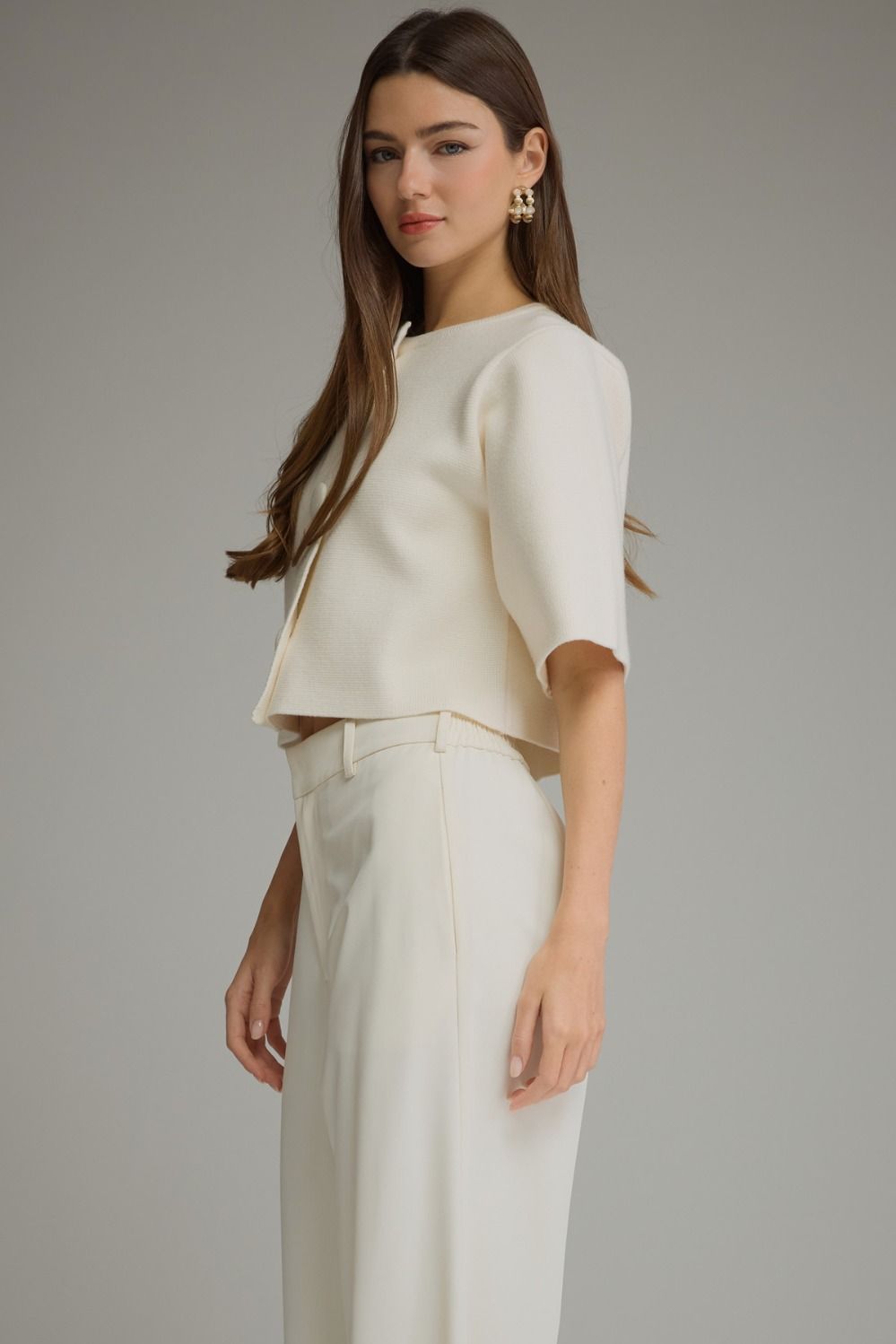 Solid Short Sleeve Sweater Jacket - Cream