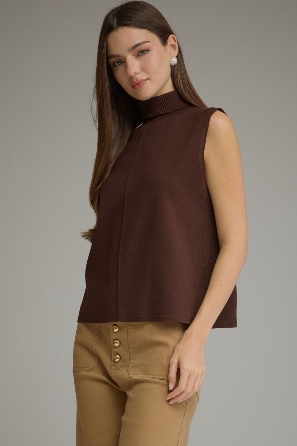 Sleeveless Center Seam Turtleneck Top - Brown