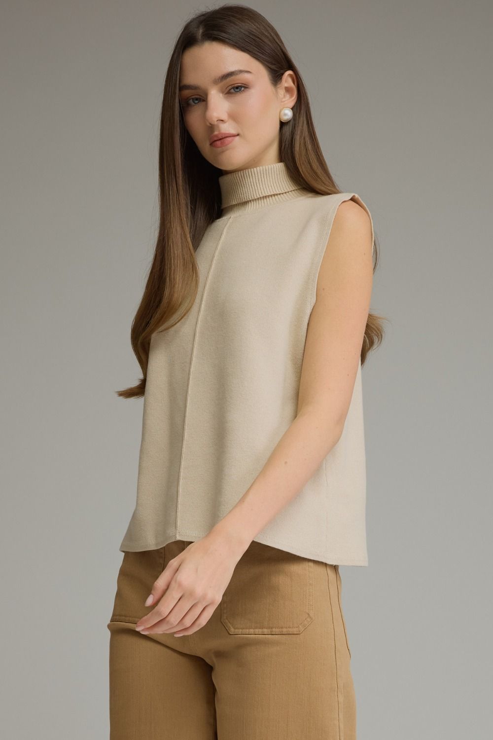 Sleeveless Center Seam Turtleneck Top - Ecru