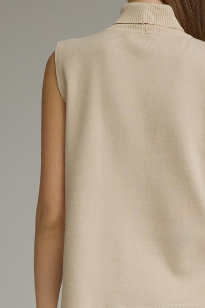 Sleeveless Center Seam Turtleneck Top - Ecru